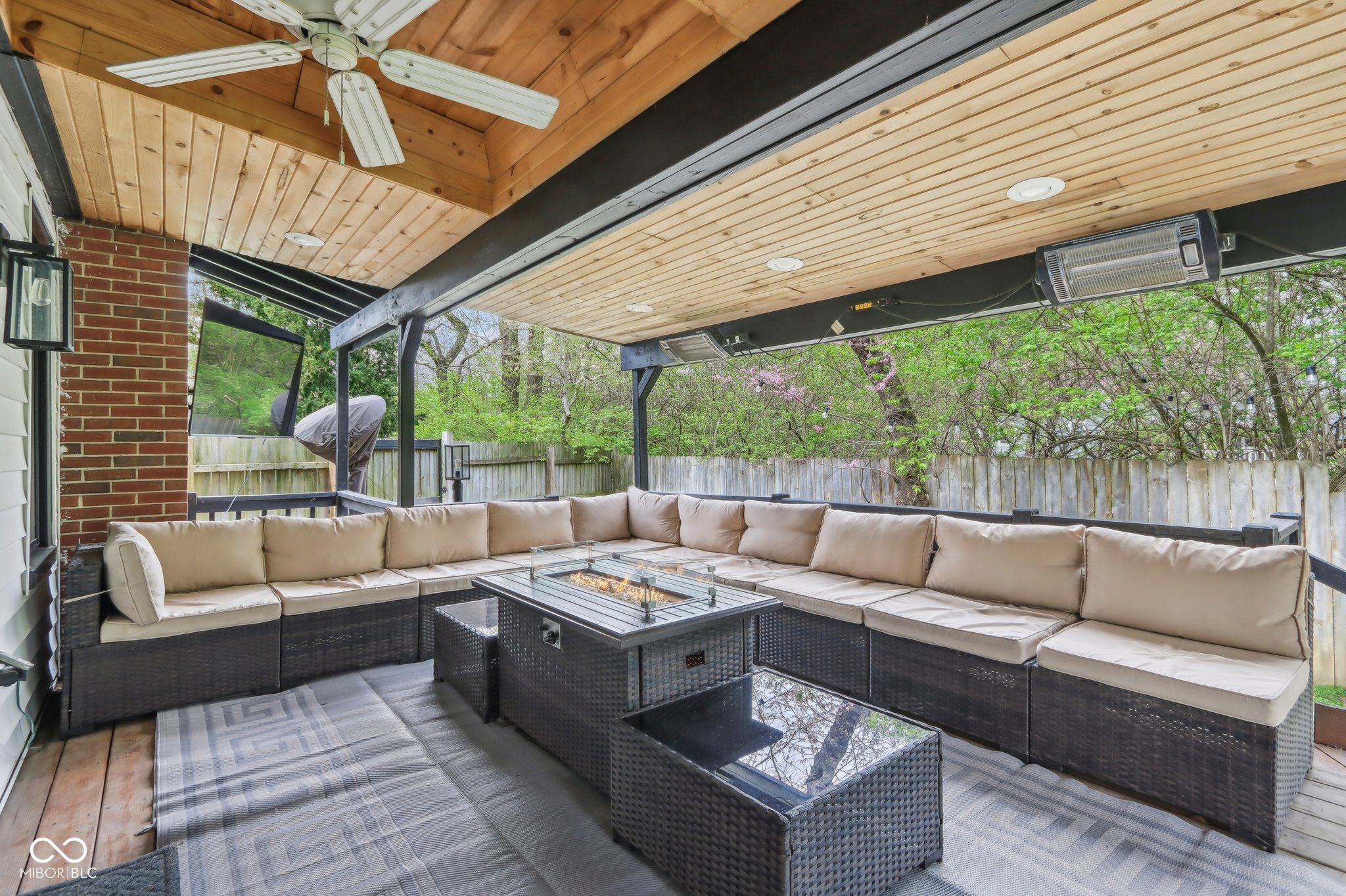 6481 Michigan Road Indianapolis, IN 46268 - Photo 6 of 41