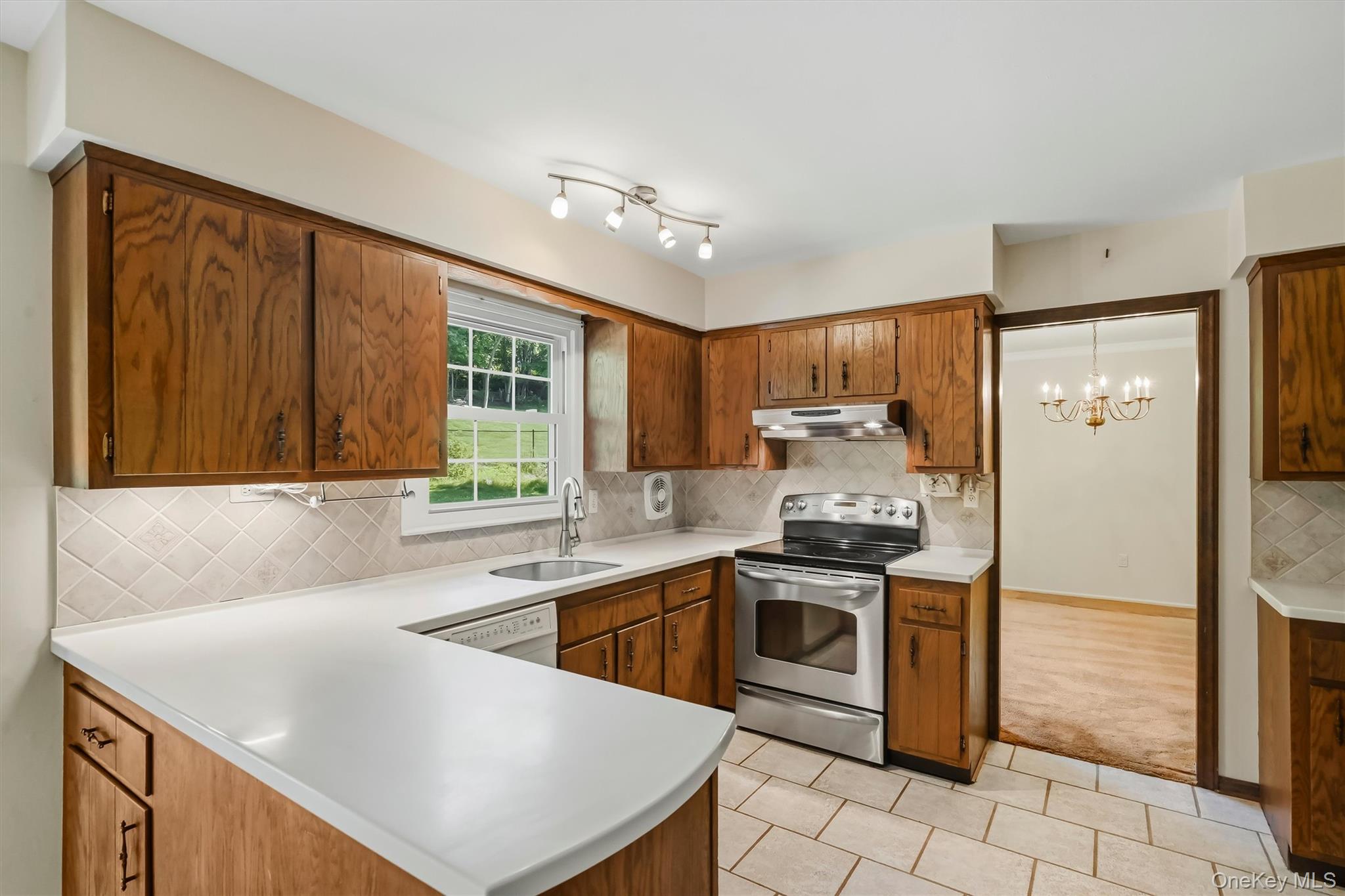 16 Panel Lane Florida, NY 10921 - Photo 11 of 38