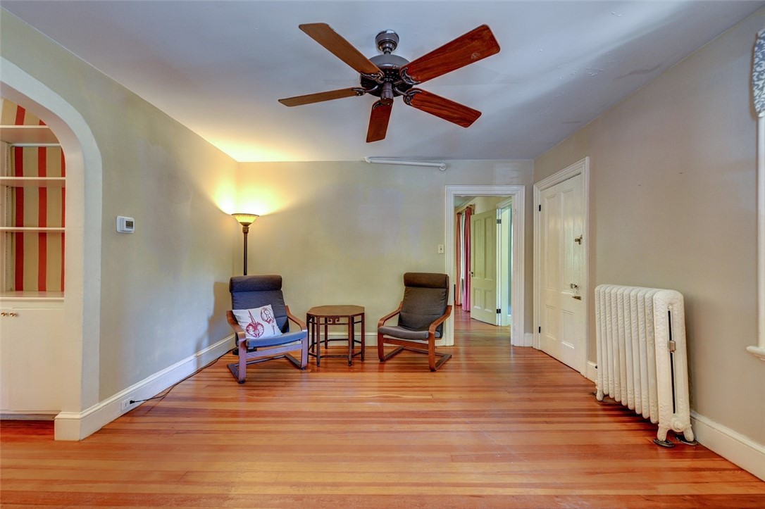 28 Creighton Street Providence, RI 02906 - Photo 11 of 48
