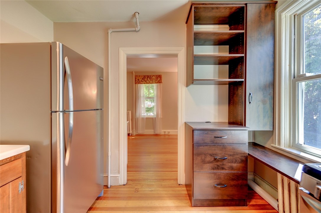 28 Creighton Street Providence, RI 02906 - Photo 18 of 48