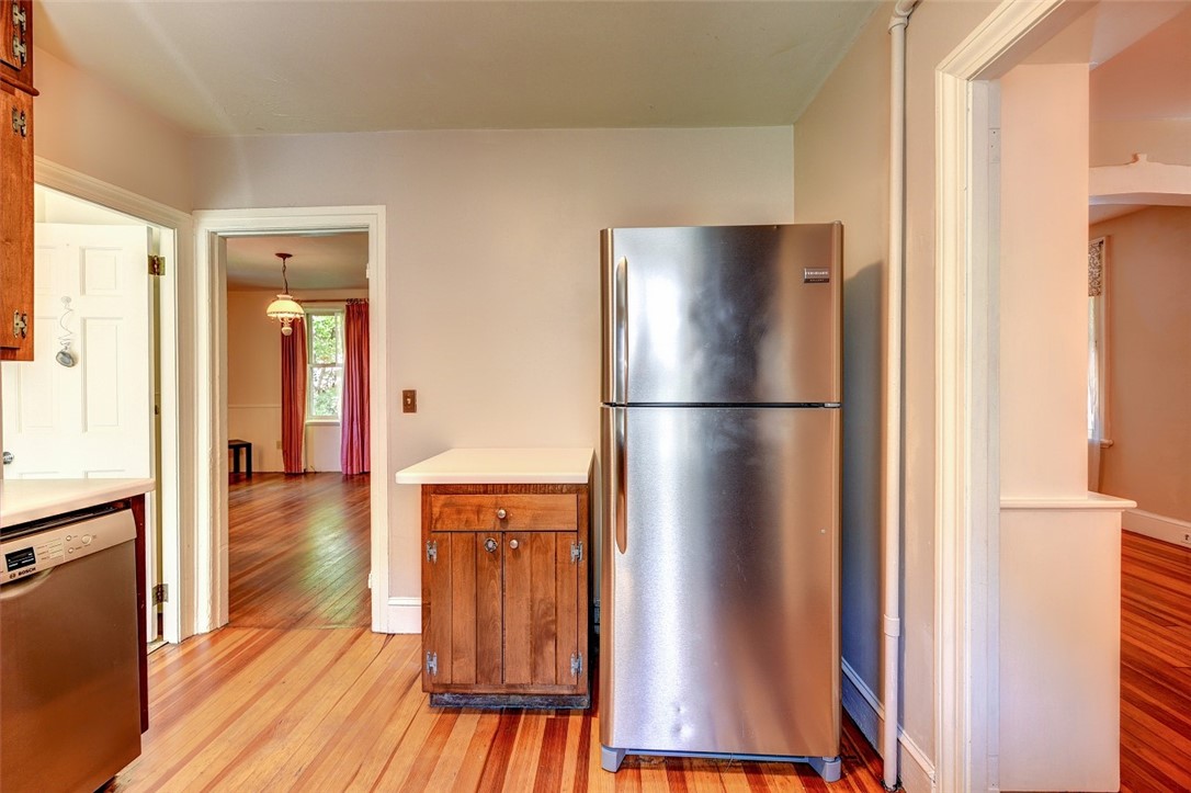 28 Creighton Street Providence, RI 02906 - Photo 19 of 48