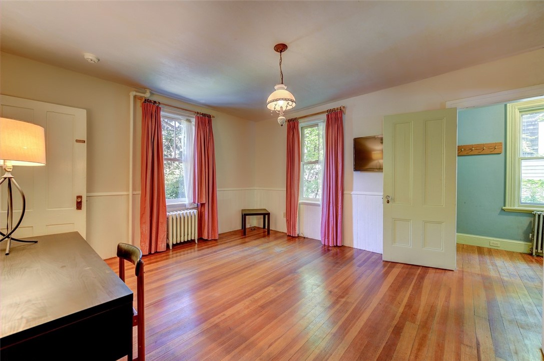 28 Creighton Street Providence, RI 02906 - Photo 21 of 48