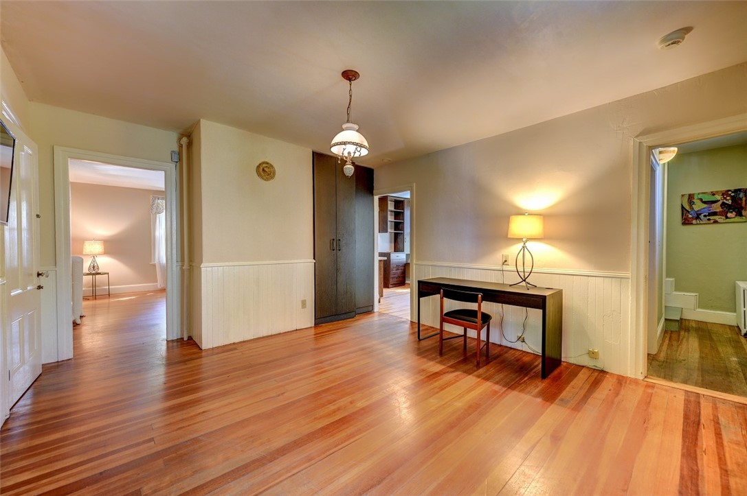 28 Creighton Street Providence, RI 02906 - Photo 23 of 48