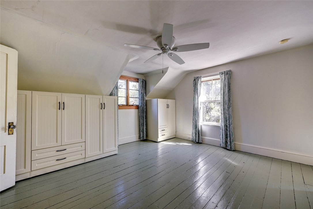 28 Creighton Street Providence, RI 02906 - Photo 40 of 48