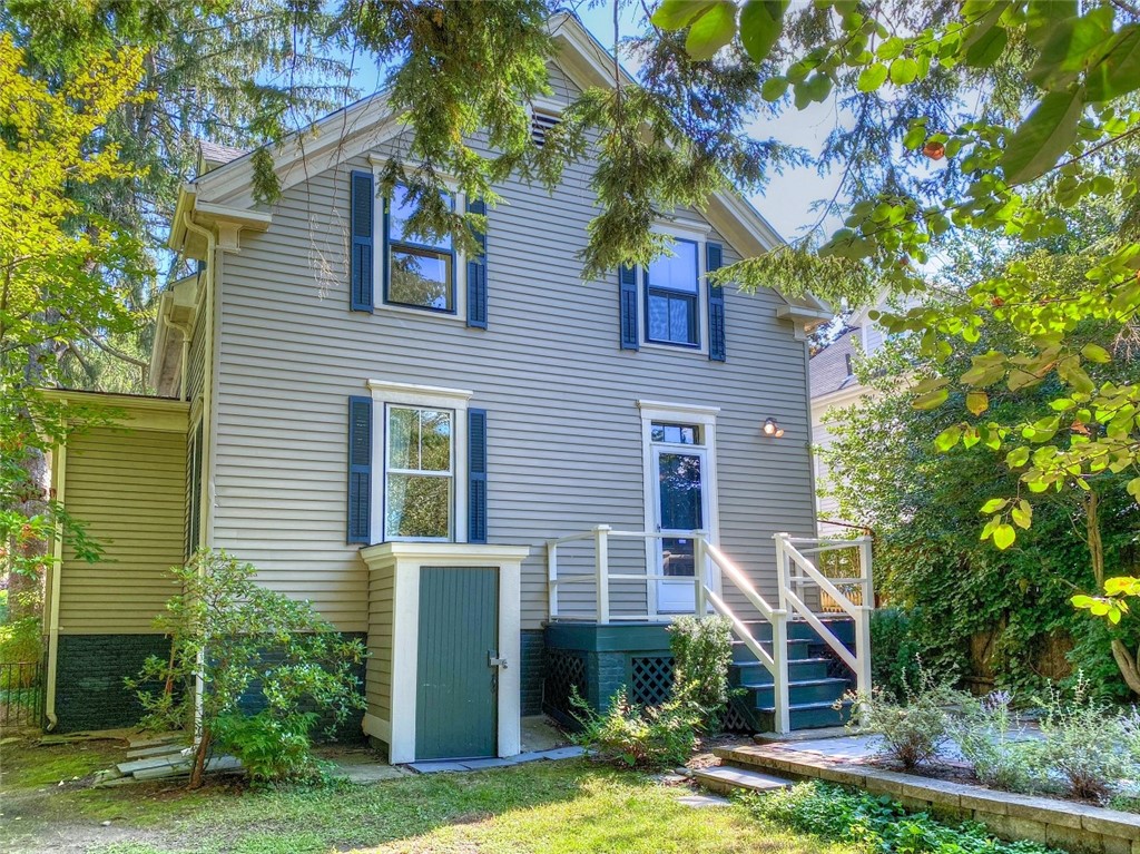 28 Creighton Street Providence, RI 02906 - Photo 42 of 48