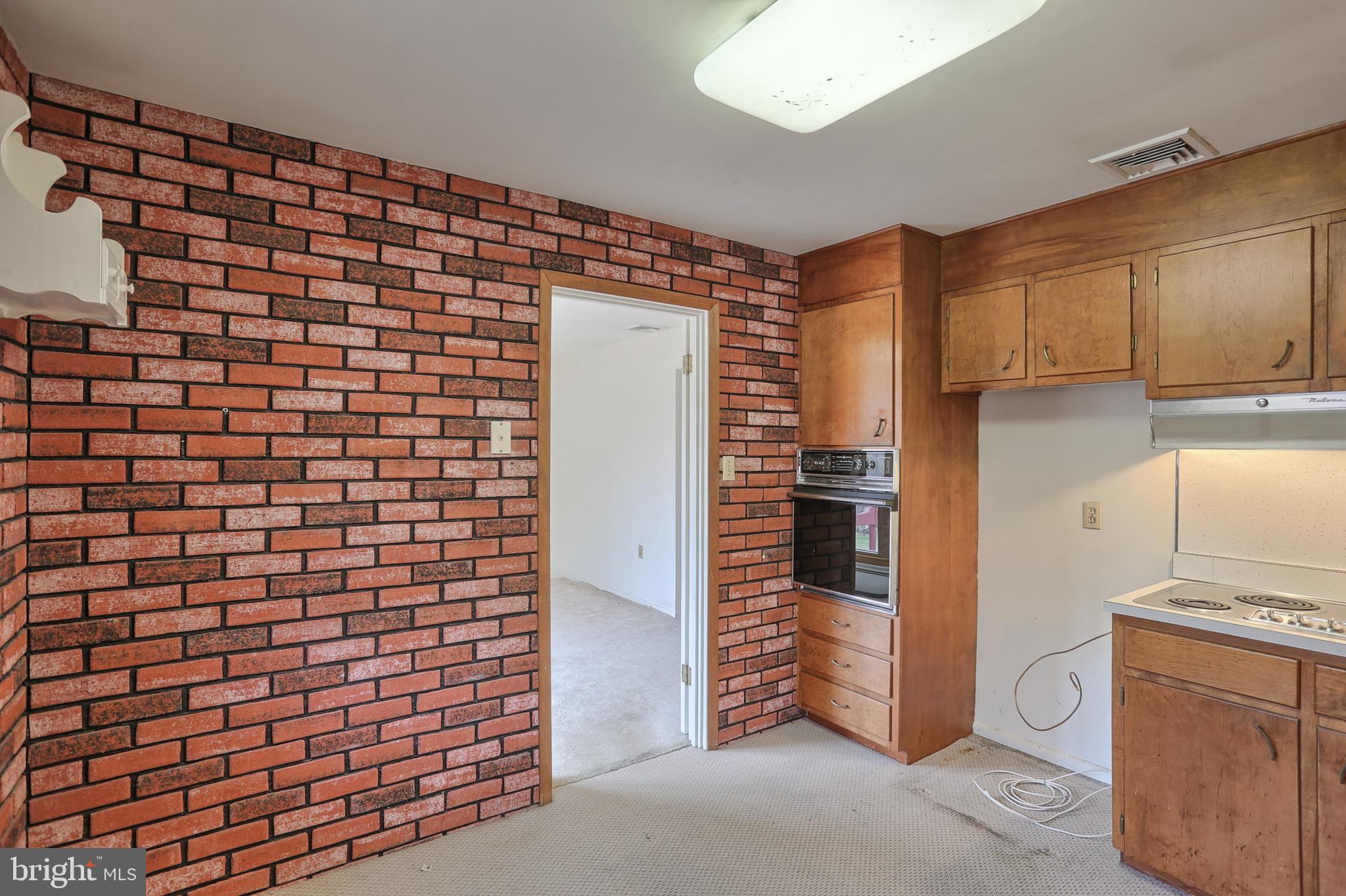 4502 Coventry Road Harrisburg, PA 17109 - Photo 14 of 33 Gallery Image 14