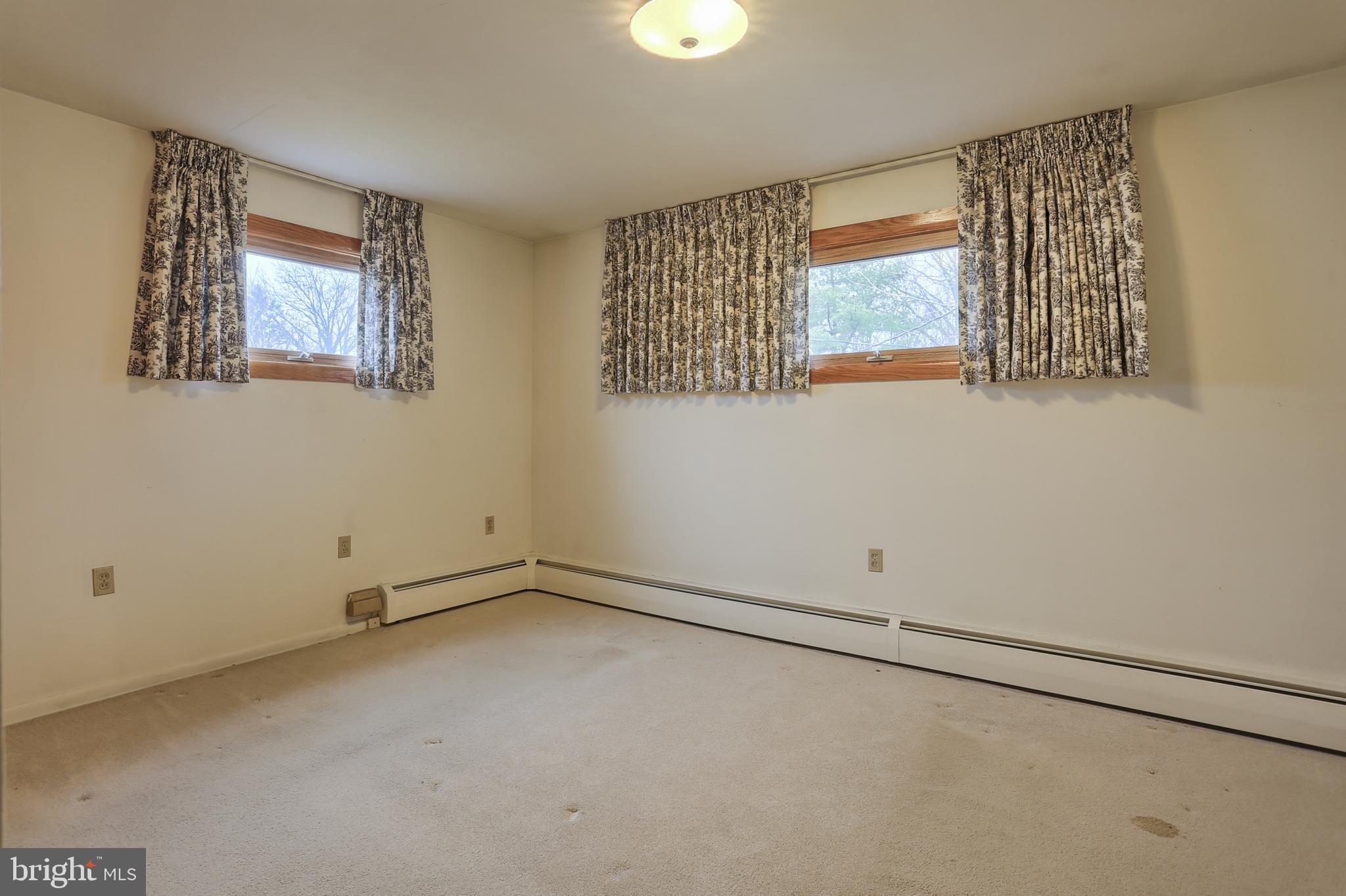4502 Coventry Road Harrisburg, PA 17109 - Photo 21 of 33 Gallery Image 21