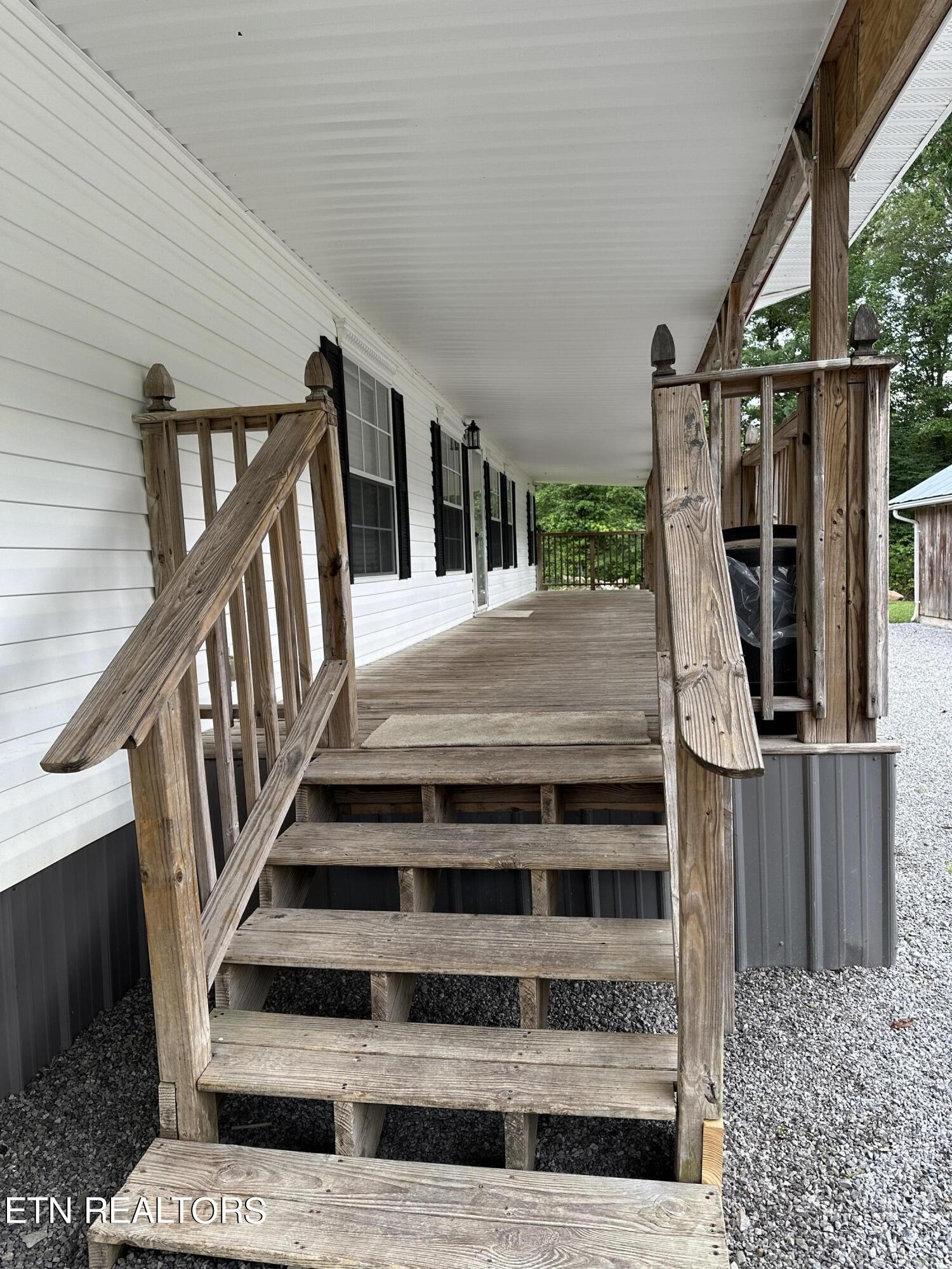 845 Rockfort Road Pikeville, TN 37367 - Photo 3 of 30 Gallery Image 3