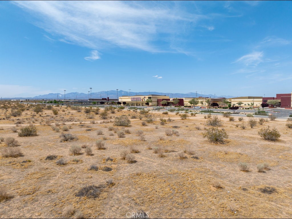 1 Joshua Road Adelanto, CA 92301 - Photo 14 of 20