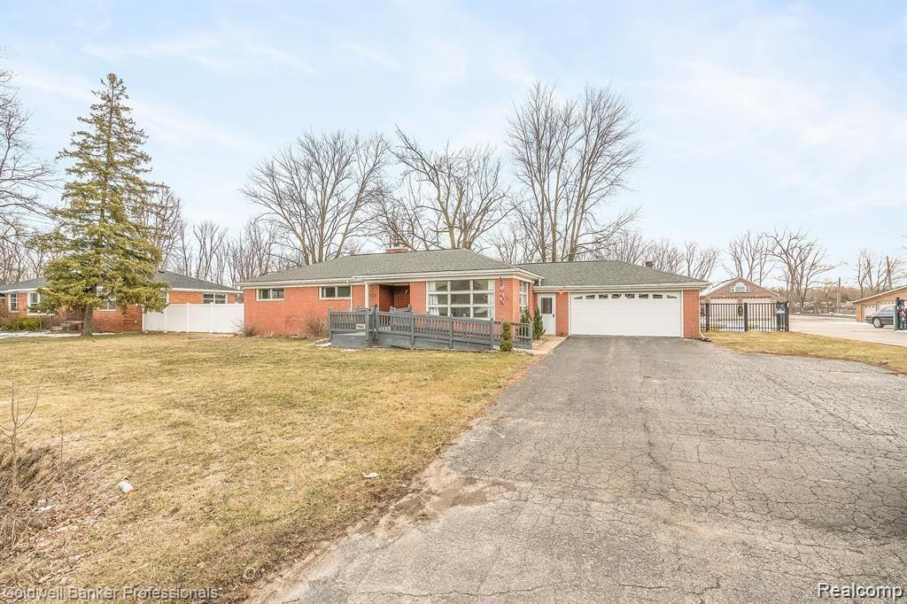 7851 East Haggerty Road Belleville, MI 48111 - Photo 1 of 16