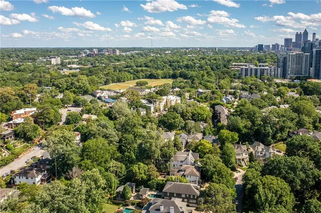 $2,500,000 | 21 Barksdale Drive Northeast, Atlanta, GA 30309