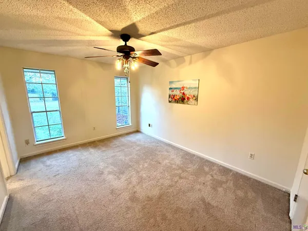 $1,950 | 1633 Brookhollow Drive, Baton Rouge, LA 70810