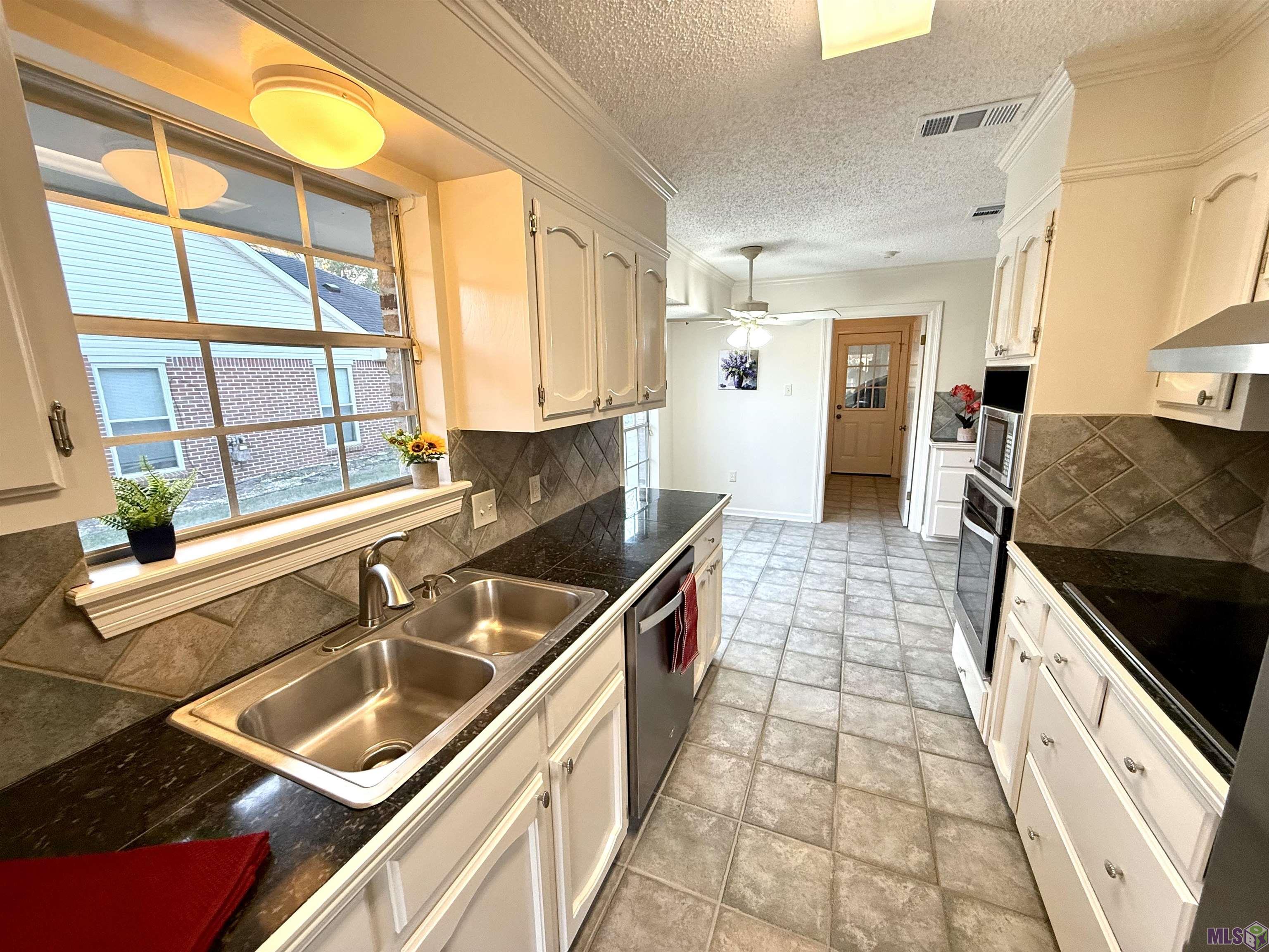 1633 Brookhollow Drive Baton Rouge, LA 70810 - Photo 20 of 21