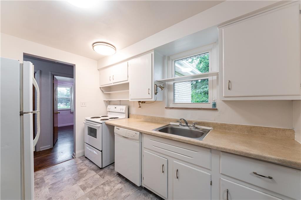 958 Rosalind Road Pittsburgh, PA 15237 - Photo 7 of 18 Gallery Image 7