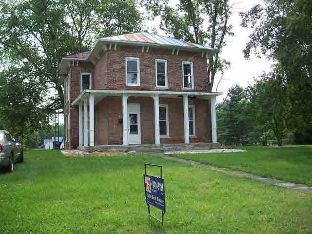 407 South Walnut Street Ridgeville, IN 47380 - Photo 1 of 9 Gallery Image 1