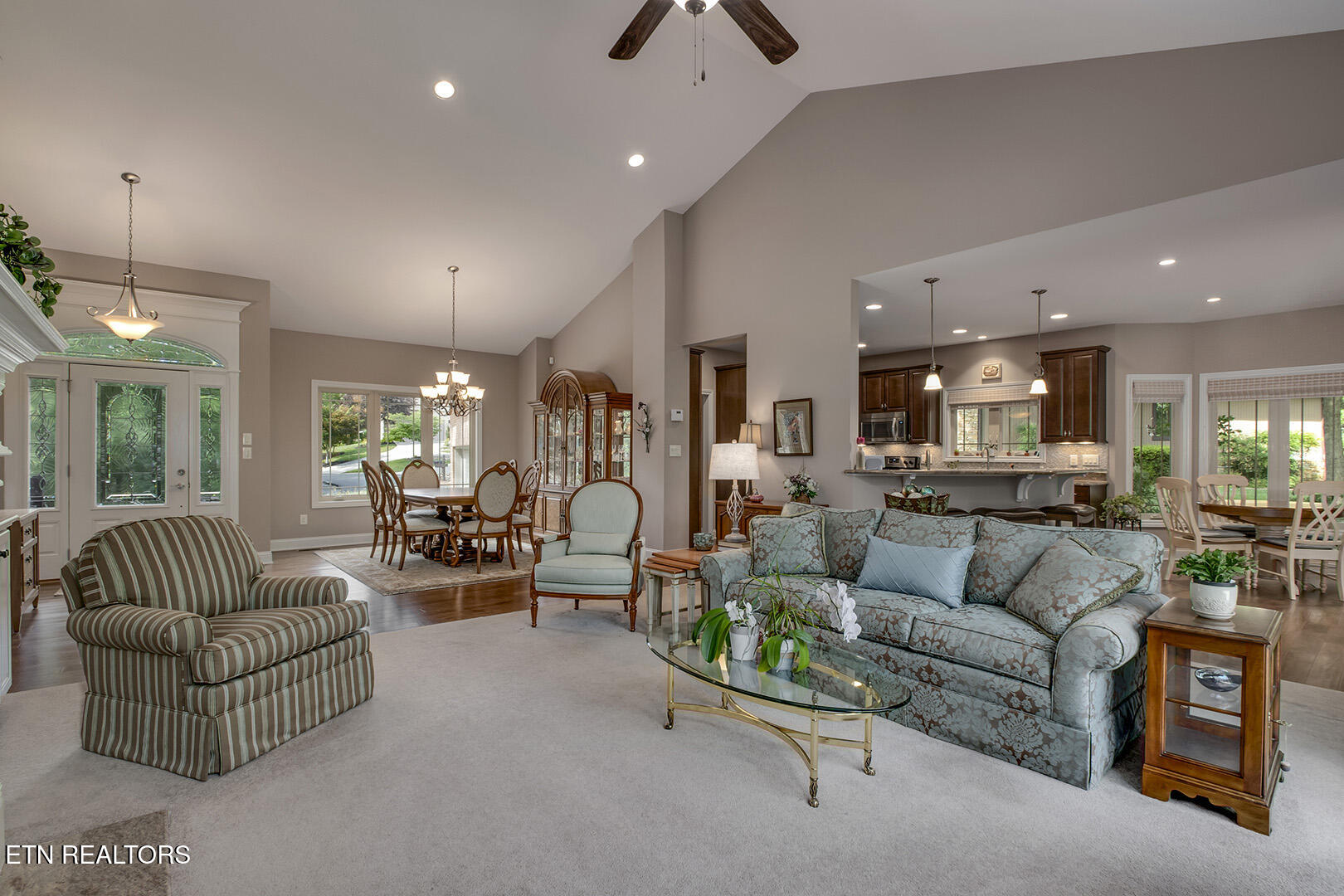 118 Daleyuhski Way Loudon, TN 37774 - Photo 10 of 60 10_118 Daleyuhski Trace_Living04
