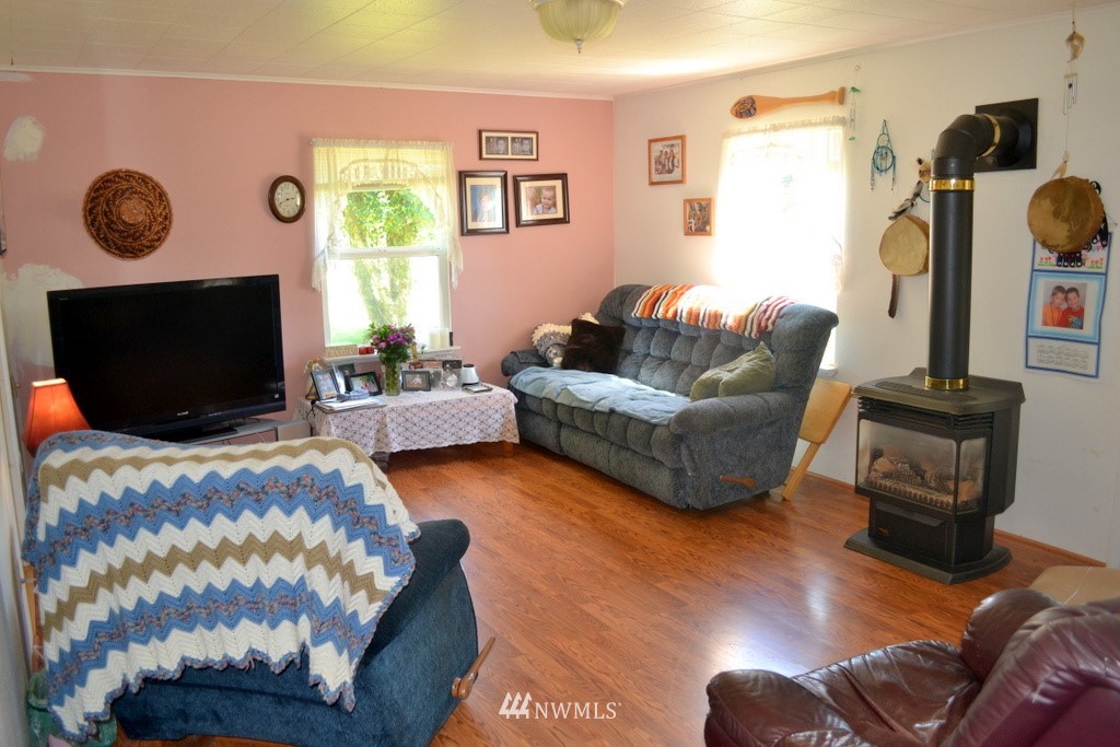 321 West E Street Forks, WA 98331 - Photo 3 of 14 Gallery Image 3