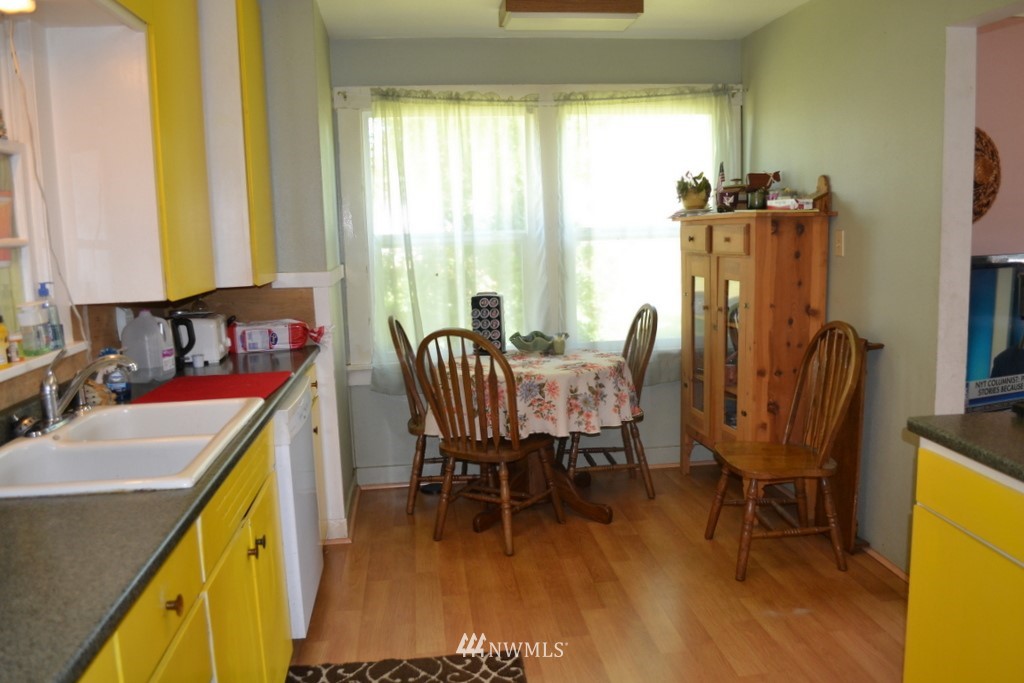321 West E Street Forks, WA 98331 - Photo 4 of 14 Gallery Image 4