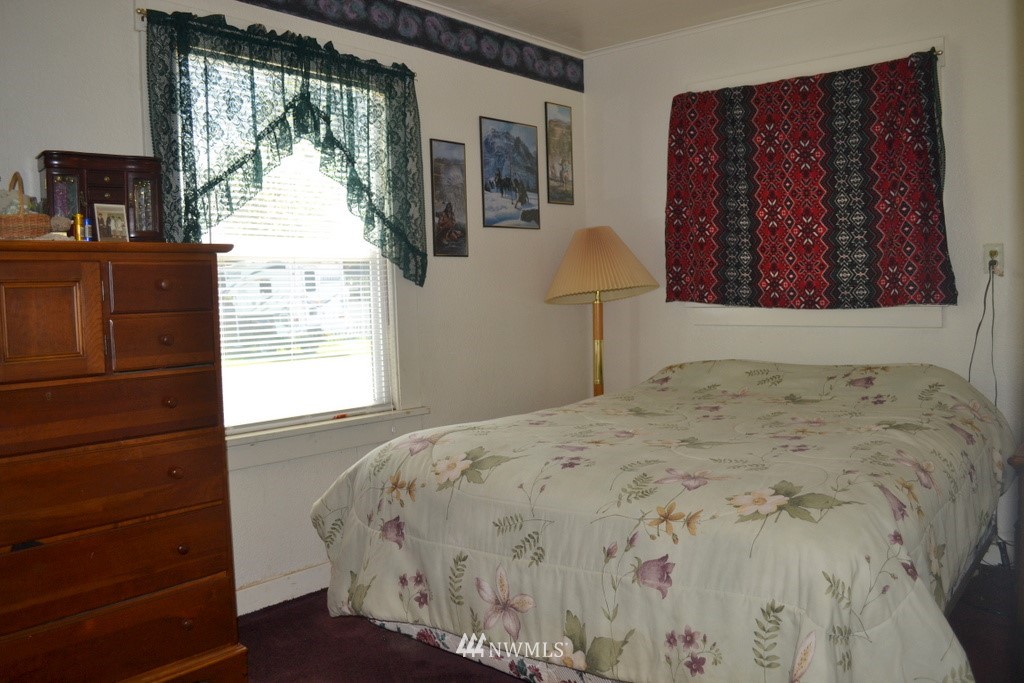 321 West E Street Forks, WA 98331 - Photo 5 of 14 Gallery Image 5