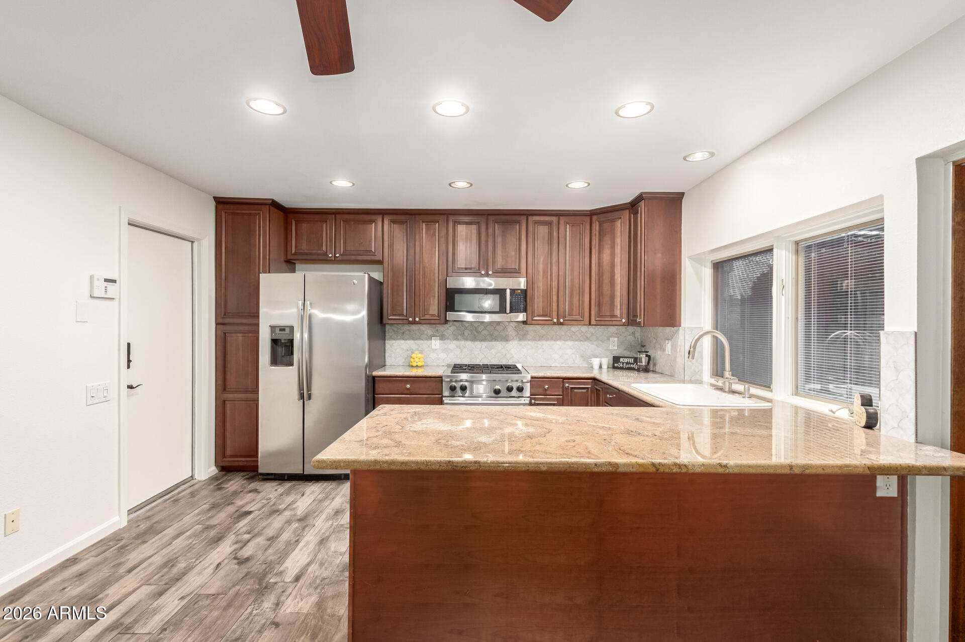 5502 South Jolly Roger Road Tempe, AZ 85283 - Photo 17 of 38 15-Jolly Roger
