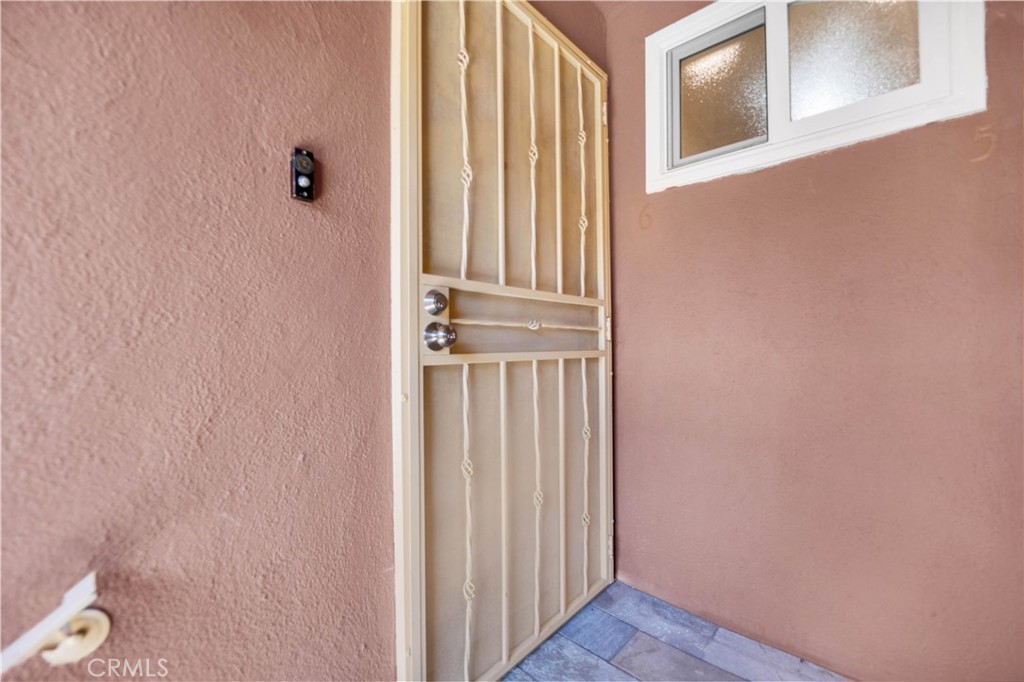 2214 2nd Street, Unit 6 Long Beach, CA 90803 - Photo 18 of 22 a view of a front door