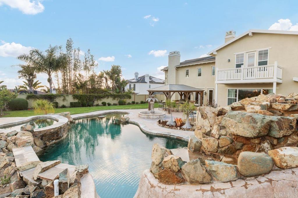 7627 Circulo Sequoia Carlsbad, CA 92009 - Photo 27 of 72