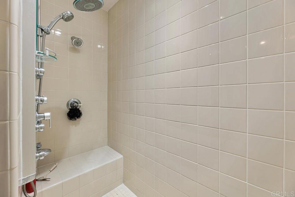 7627 Circulo Sequoia Carlsbad, CA 92009 - Photo 45 of 72