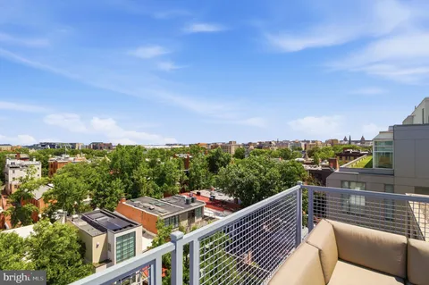 $599,900 | 1529 14th Street Northwest, Unit 202, Washington, DC 20005