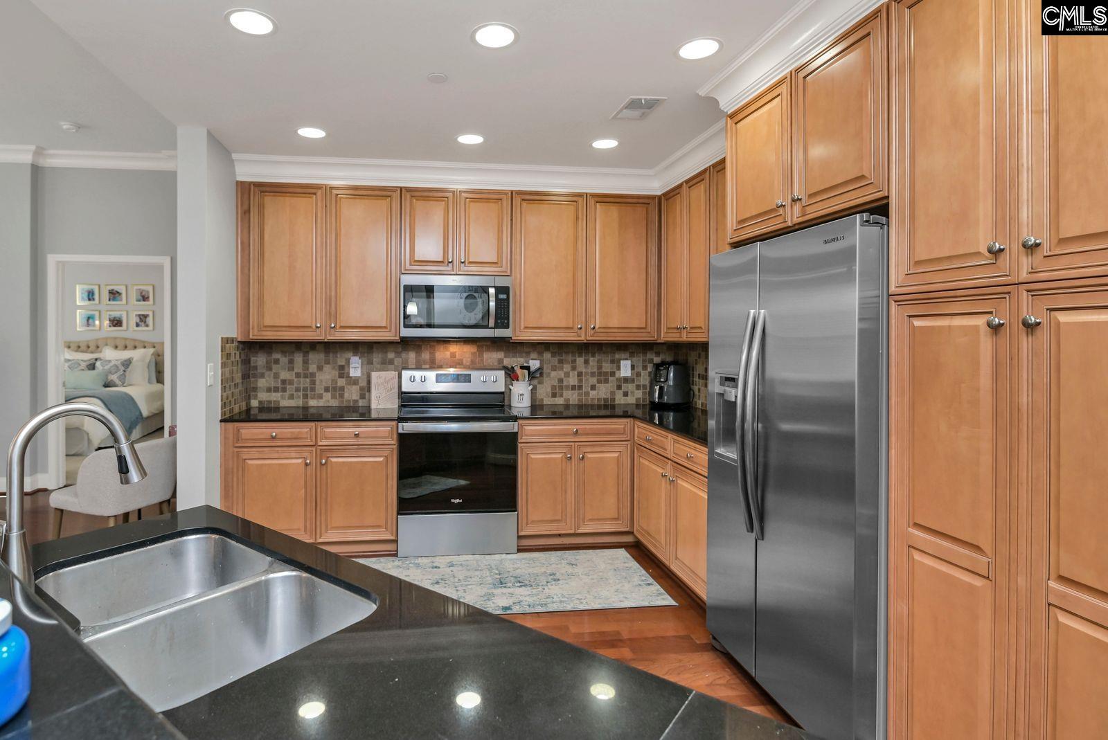 601 Main Street, Unit 303 Columbia, SC 29201 - Photo 17 of 45