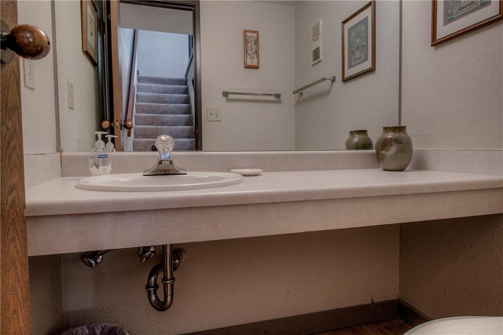 200 Primrose Path, Unit 11 Breckenridge, CO 80424 - Photo 15 of 28