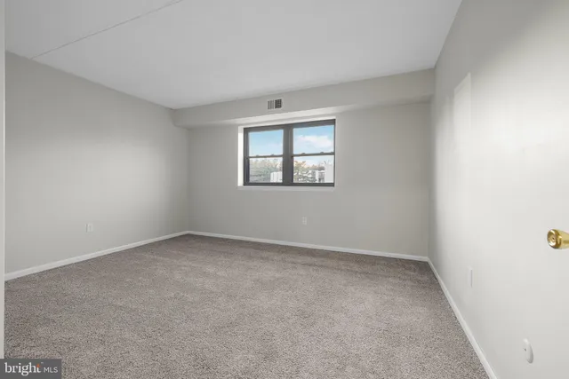 $1,800 | 64 Welsh Tract Road, Unit C311, Newark, DE 19713