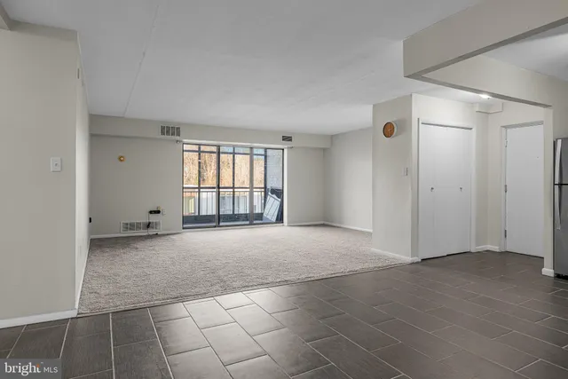 $1,800 | 64 Welsh Tract Road, Unit C311, Newark, DE 19713