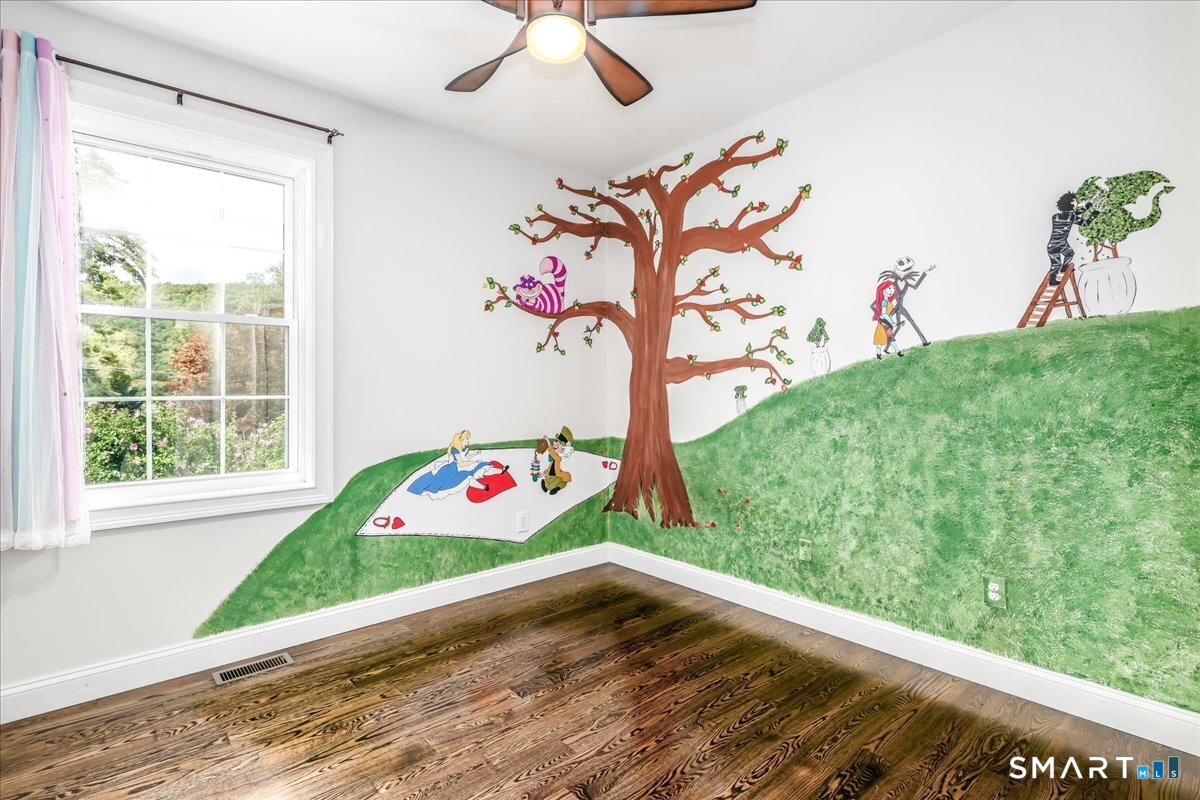 62 Ta'Agan Point Road Danbury, CT 06811 - Photo 16 of 36 Gallery Image 16
