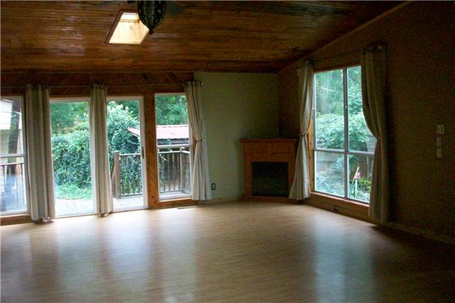 2786 Airport Road Centerville, TN 37137 - Photo 2 of 12 Master Bedroom 27x20