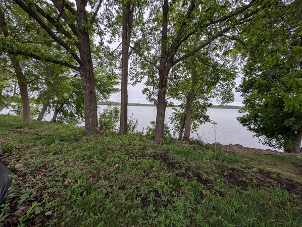 $347,999 | 2101 Country Club Drive Northeast, Willmar, MN 56201