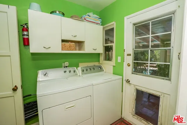 $899,000 | 17649 Lemay Street, Lake Balboa, CA 91406