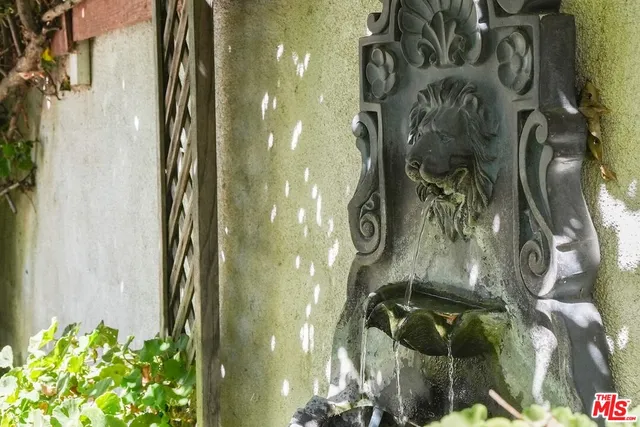 $899,000 | 17649 Lemay Street, Lake Balboa, CA 91406