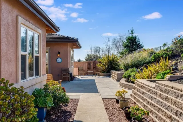 $1,240,000 | 2260 Tattler Street, Arroyo Grande, CA 93420