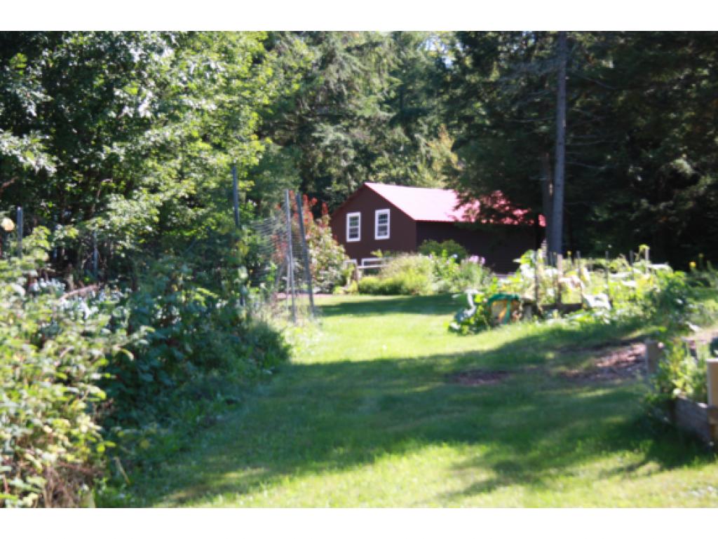 43 Woods Road Holderness, NH 03245 - Photo 26 of 33 Gallery Image 26