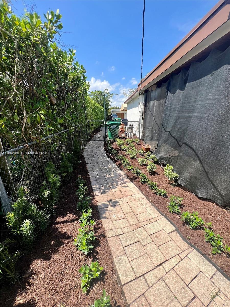 5970 Southwest 46th Street, Unit 5970 Miami, FL 33155 - Photo 28 of 30