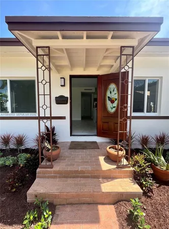 $7,500 | 5970 Southwest 46th Street, Unit 5970, Miami, FL 33155