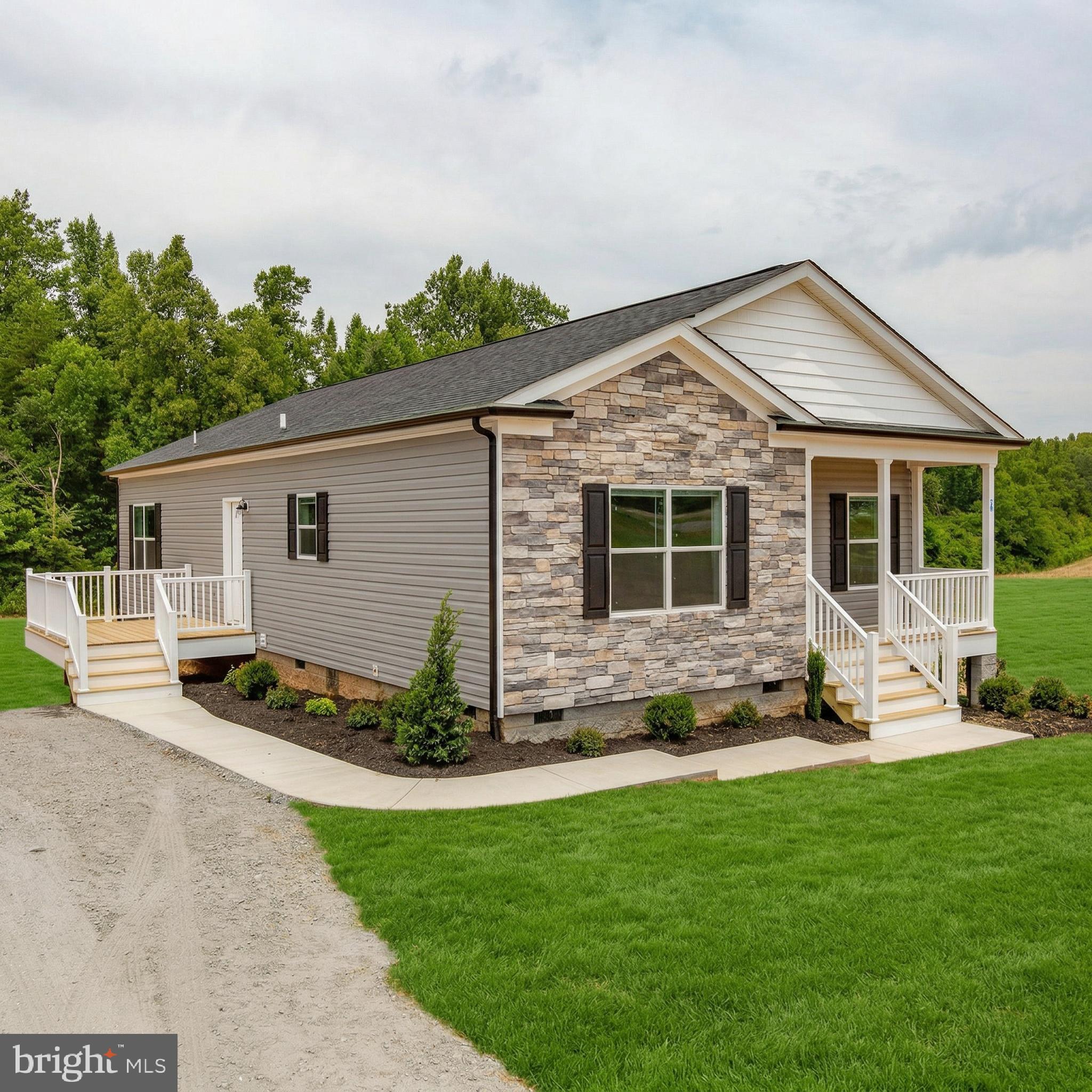 967 Levi Road Green Bay, VA 23942 - Photo 1 of 37