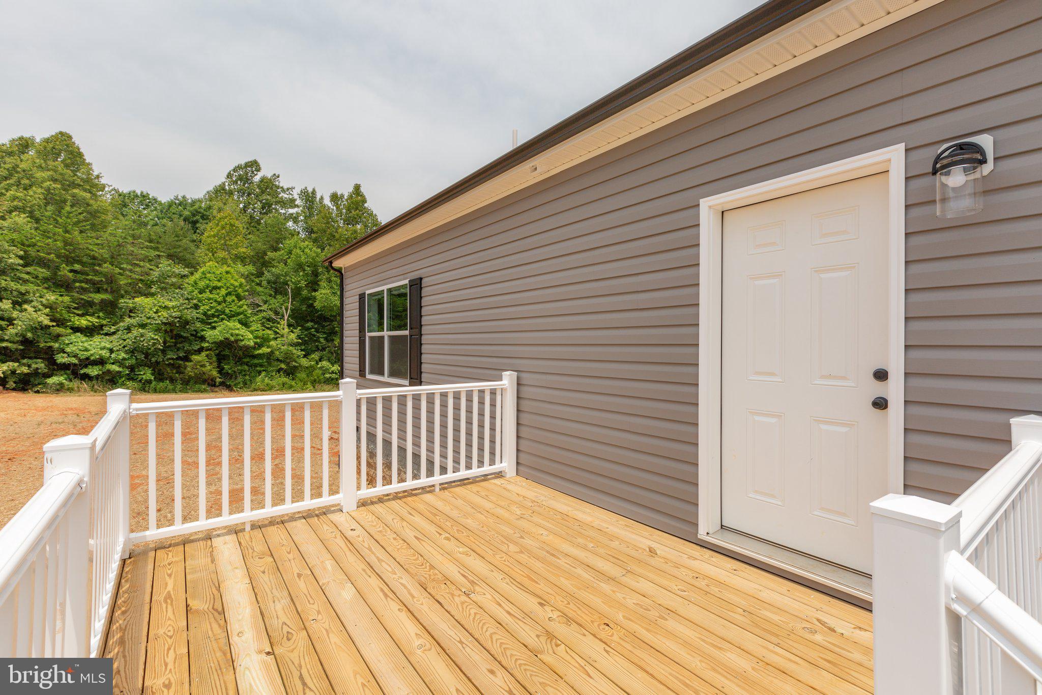 967 Levi Road Green Bay, VA 23942 - Photo 36 of 39 a view of a wooden deck