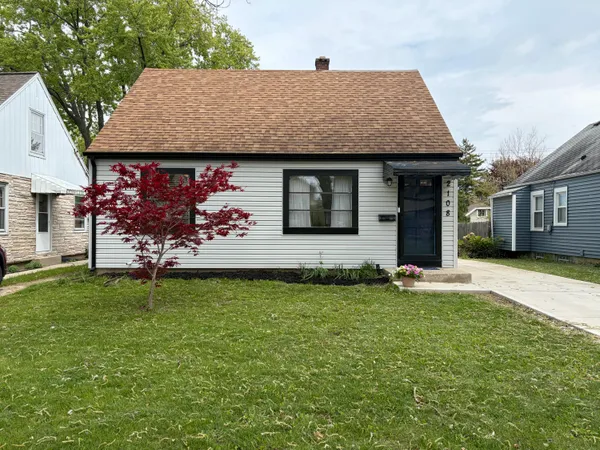 $314,900 | 2108 South 93rd Street, West Allis, WI 53227