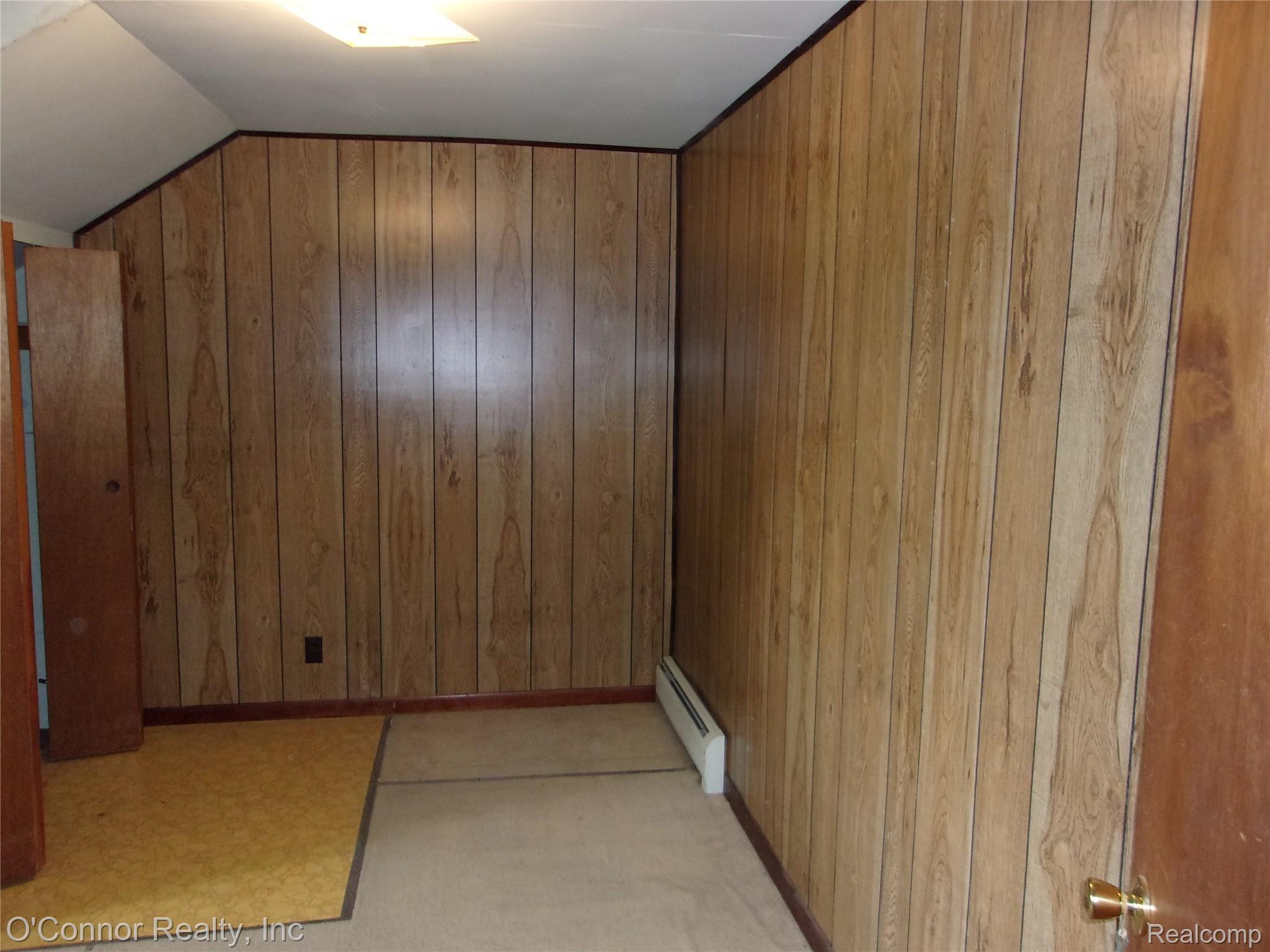 5450 Sheridan Line Road Croswell, MI 48422 - Photo 13 of 24 100_0171.JPG