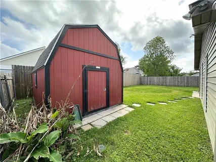 $265,000 | 2725 Oak Forest Boulevard South, Marrero, LA 70072