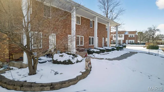 $159,900 | 2809 Mayer Drive, Unit 2809, St. Charles, MO 63301