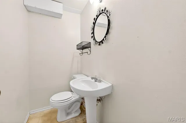 $159,900 | 2809 Mayer Drive, Unit 2809, St. Charles, MO 63301