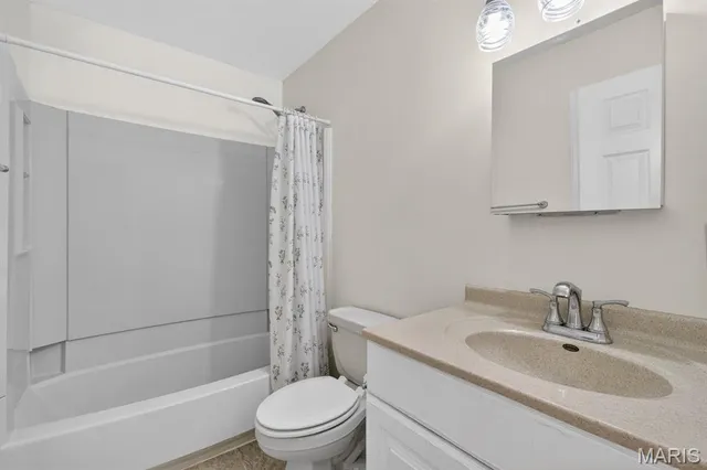 $159,900 | 2809 Mayer Drive, Unit 2809, St. Charles, MO 63301