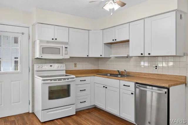 $159,900 | 2809 Mayer Drive, Unit 2809, St. Charles, MO 63301